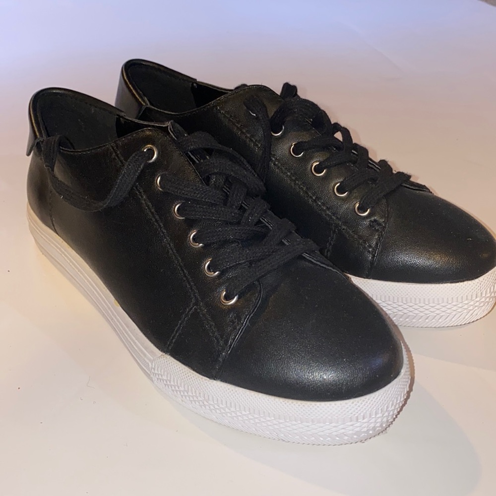 Nine West leather sneakers